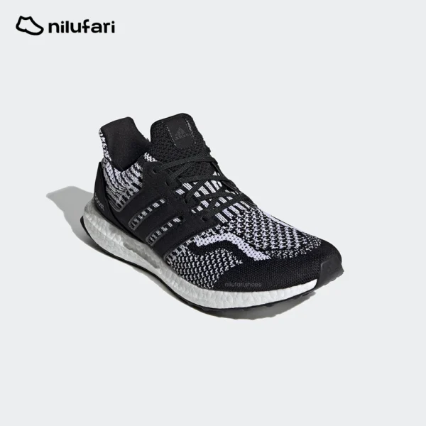 کفش رانینگ آدیداس ULTRABOOST 5 DNA - FY9348 رنگ مشکی و سفید